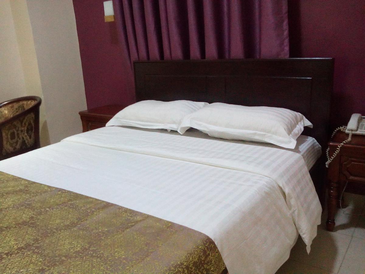 Diamonds Hotel Kampala Eksteriør billede