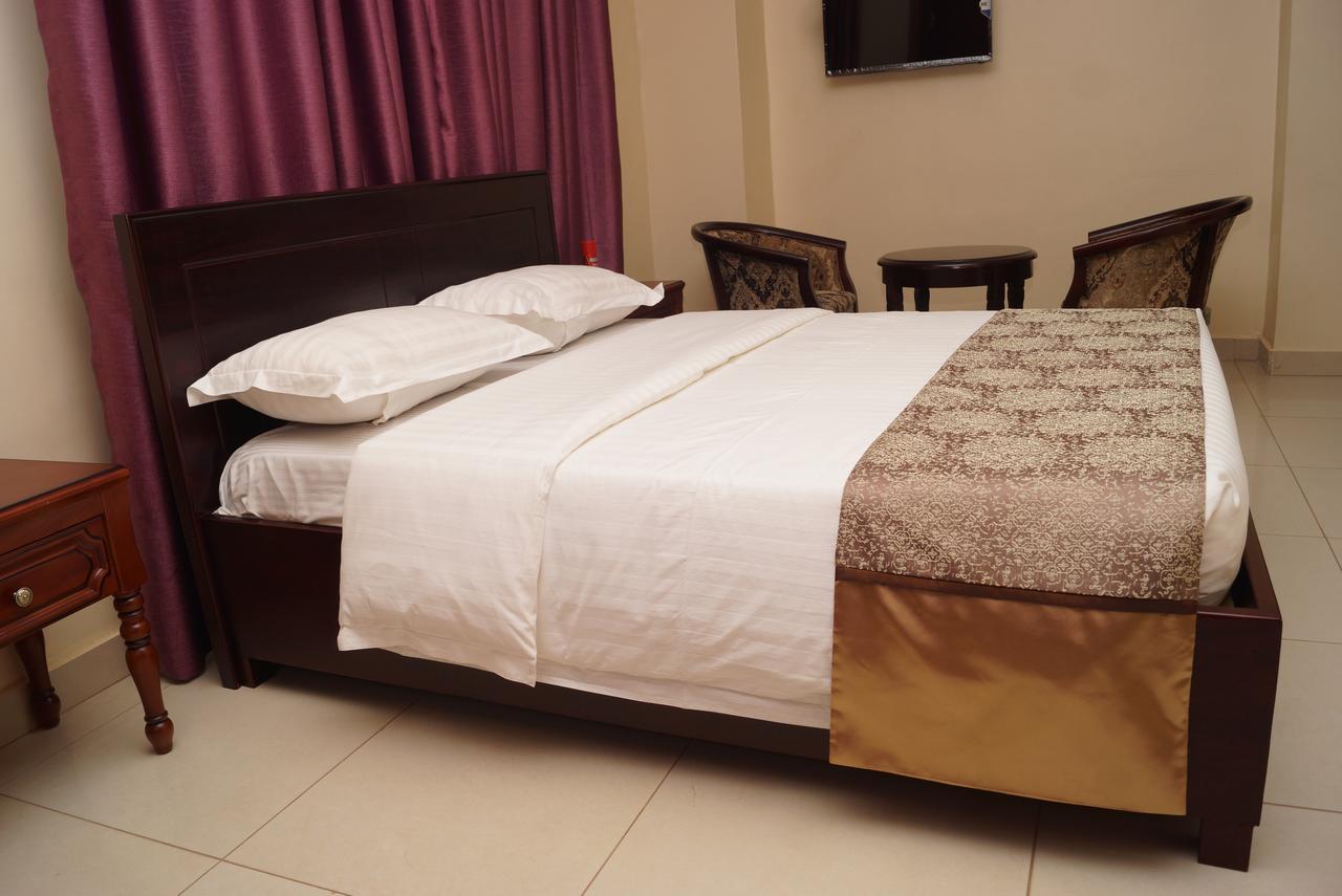 Diamonds Hotel Kampala Eksteriør billede