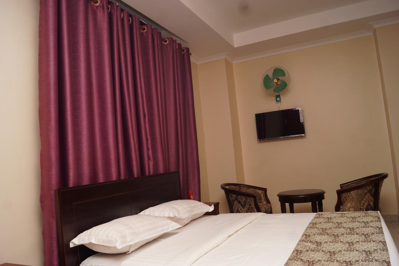 Diamonds Hotel Kampala Eksteriør billede