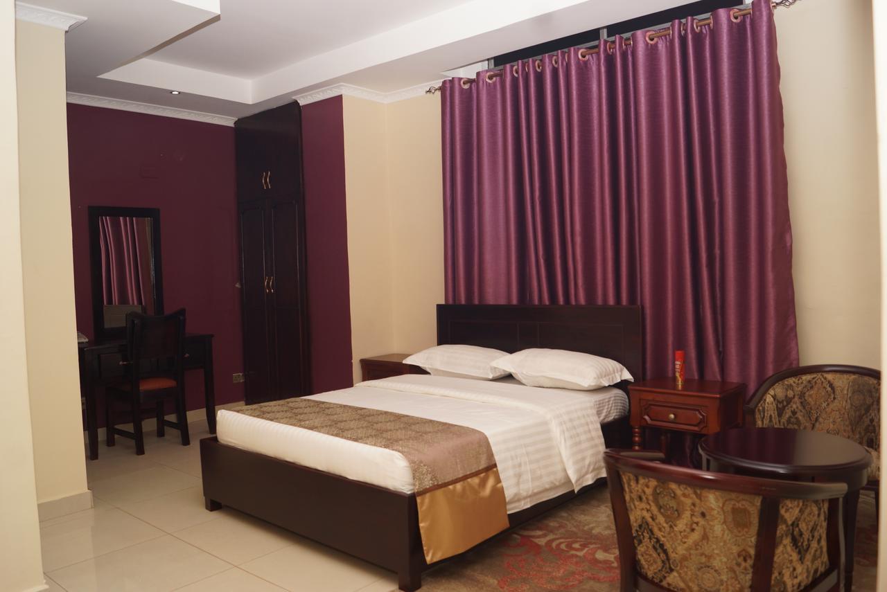 Diamonds Hotel Kampala Eksteriør billede