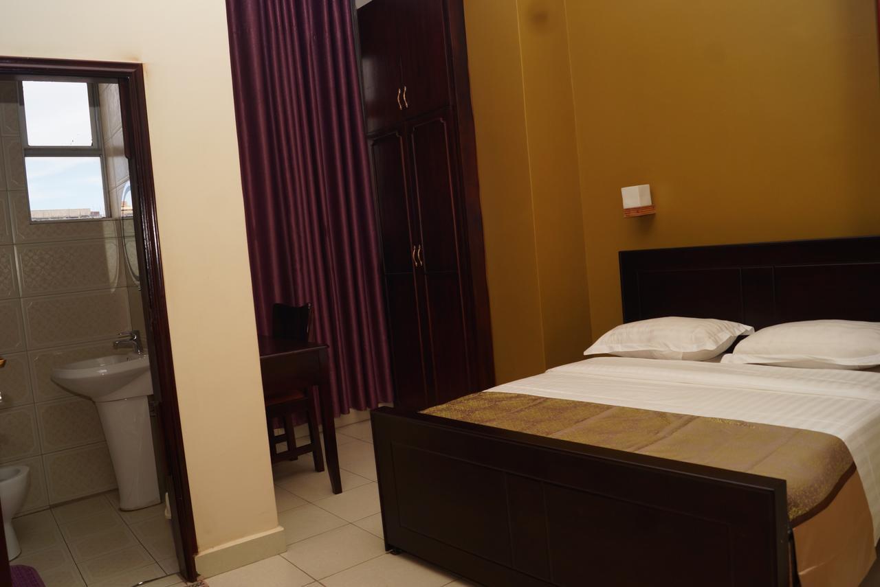 Diamonds Hotel Kampala Eksteriør billede