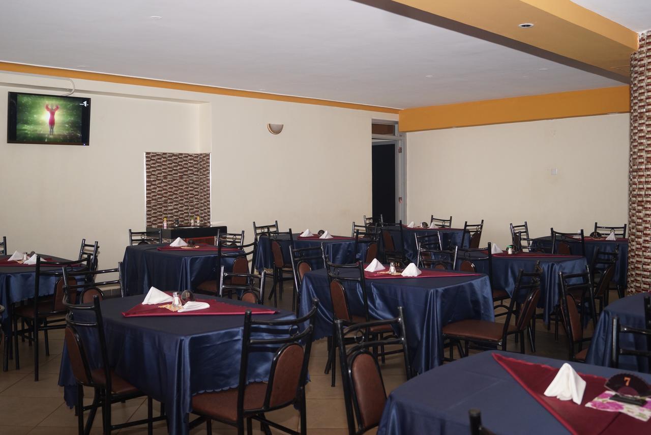 Diamonds Hotel Kampala Eksteriør billede