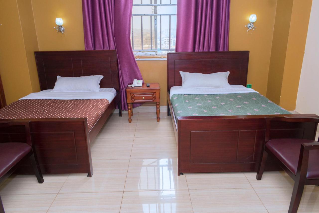 Diamonds Hotel Kampala Eksteriør billede