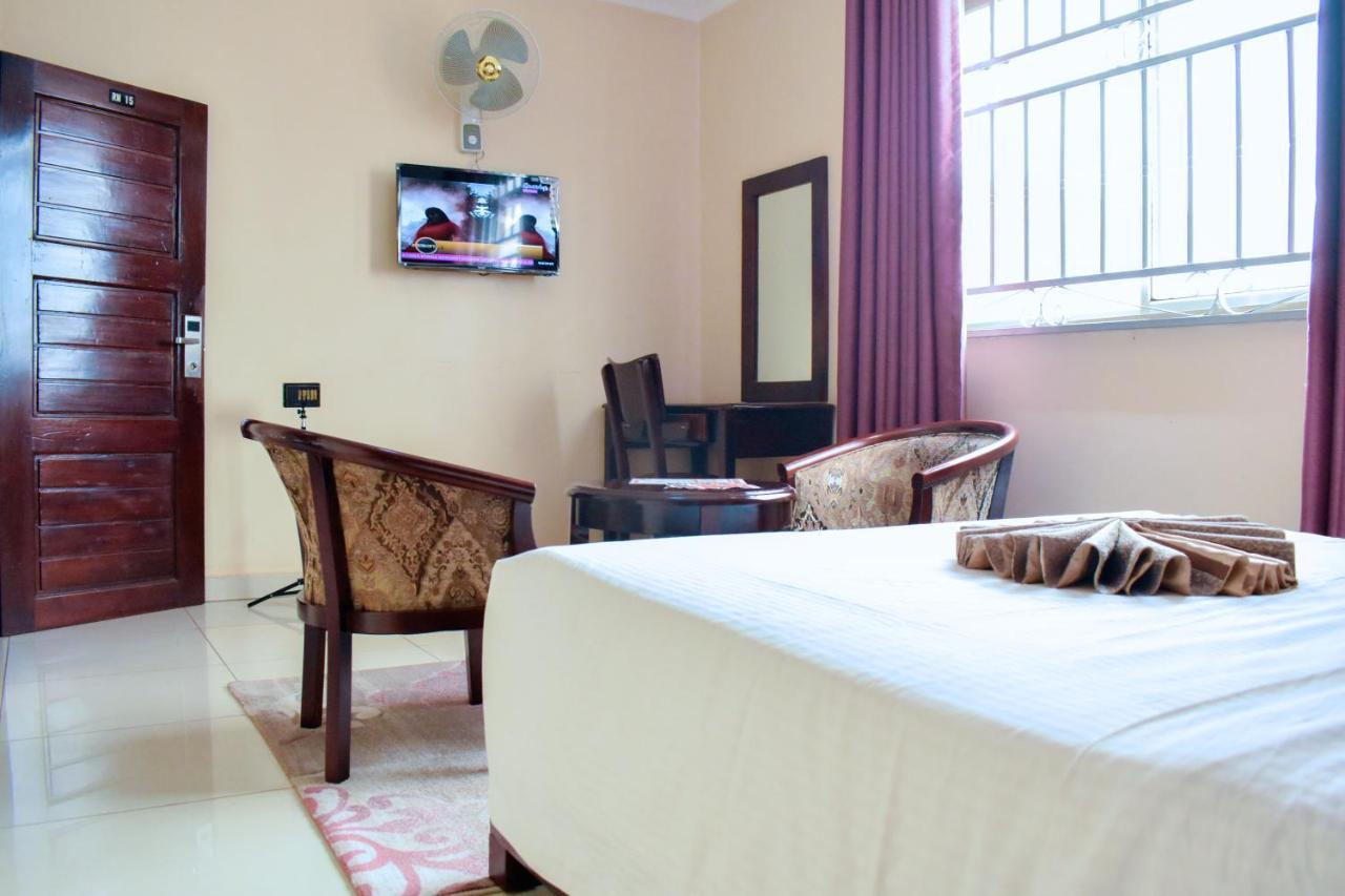 Diamonds Hotel Kampala Eksteriør billede