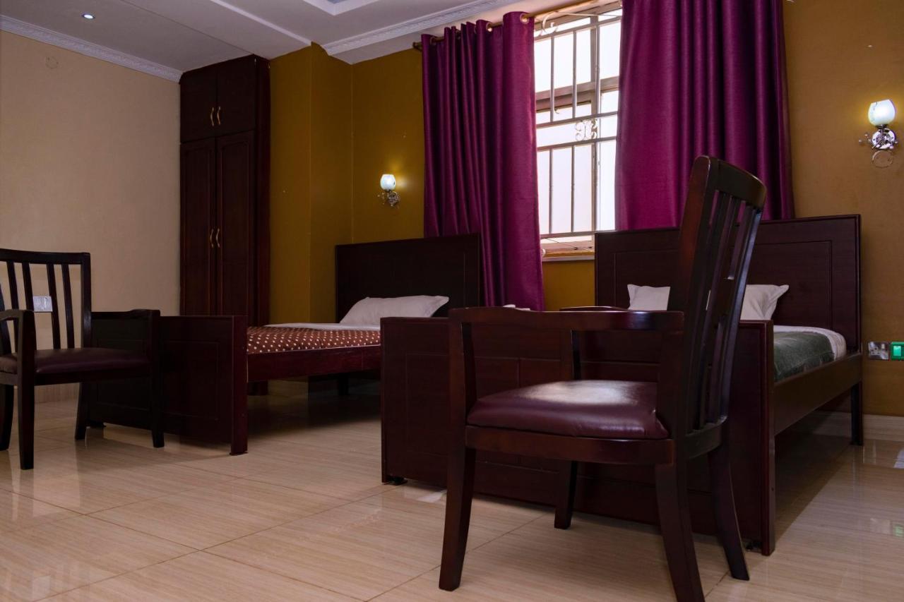 Diamonds Hotel Kampala Eksteriør billede
