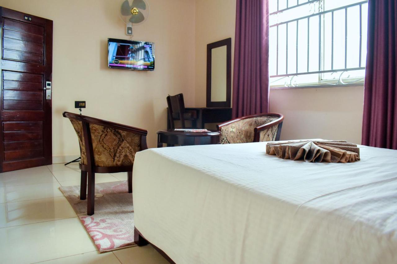 Diamonds Hotel Kampala Eksteriør billede