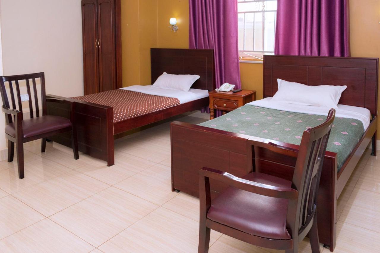 Diamonds Hotel Kampala Eksteriør billede